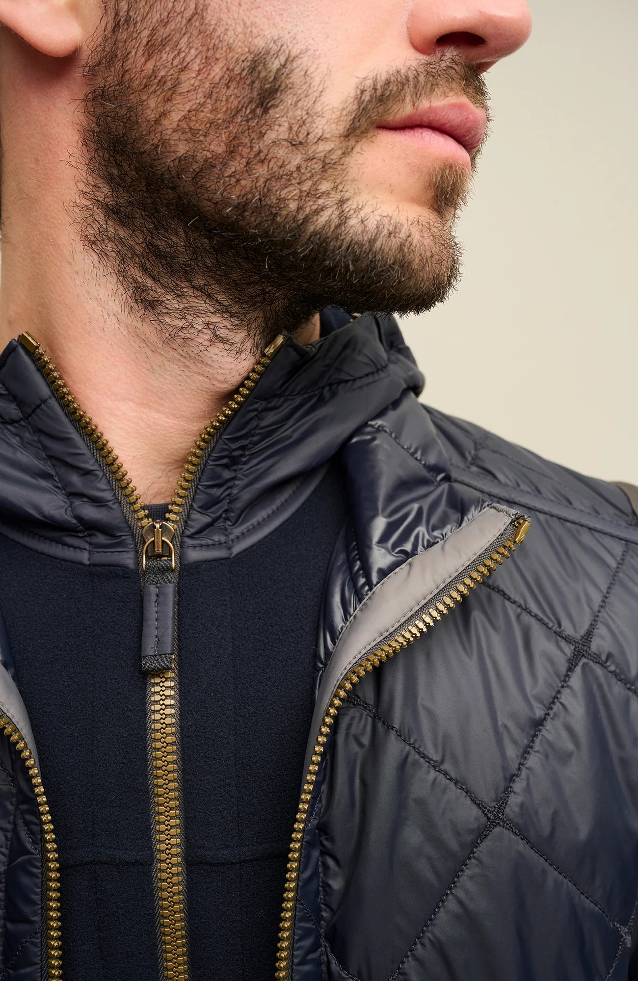 Henri-QL Vest M