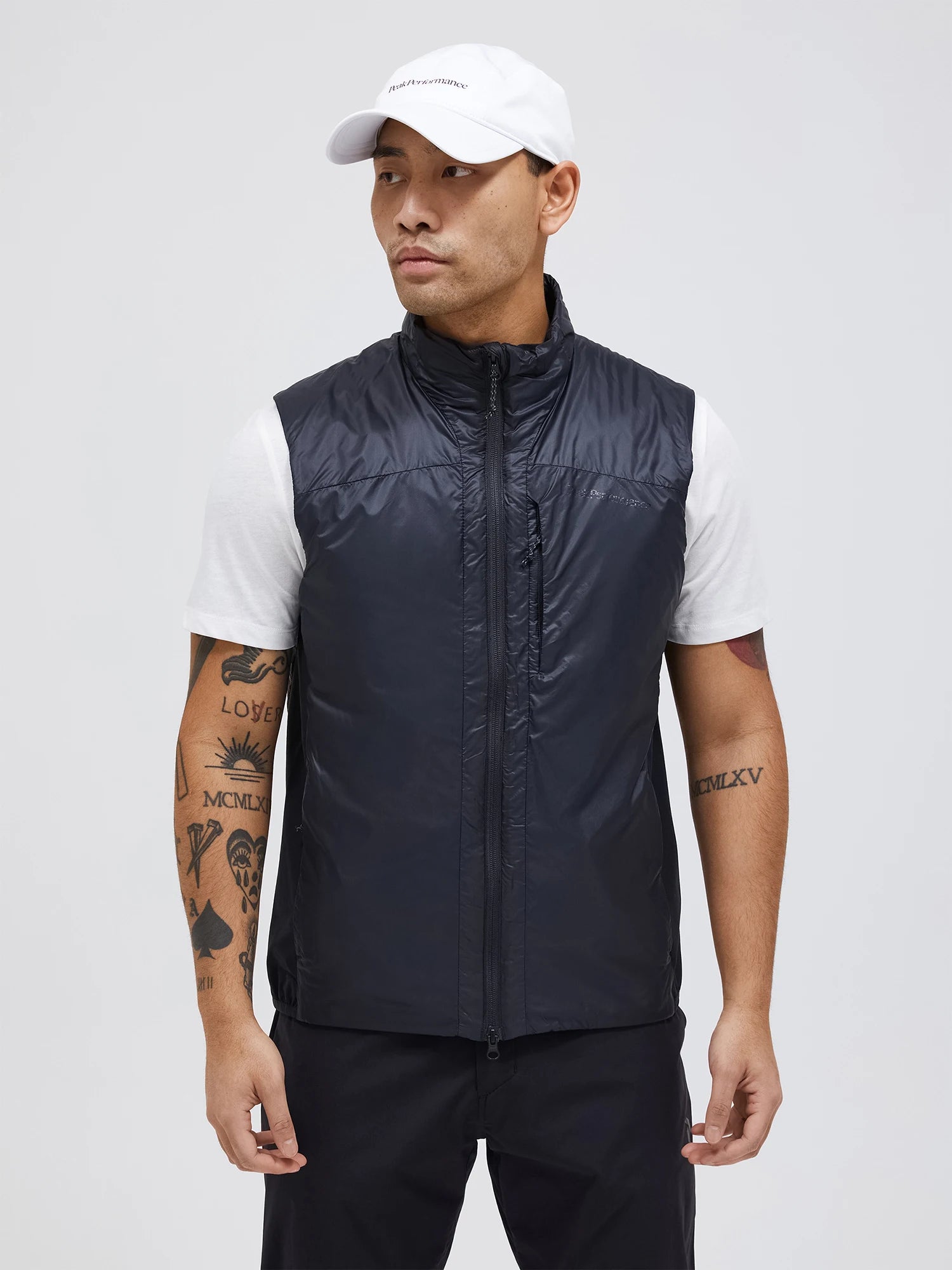 Radiance Hybrid Vest M