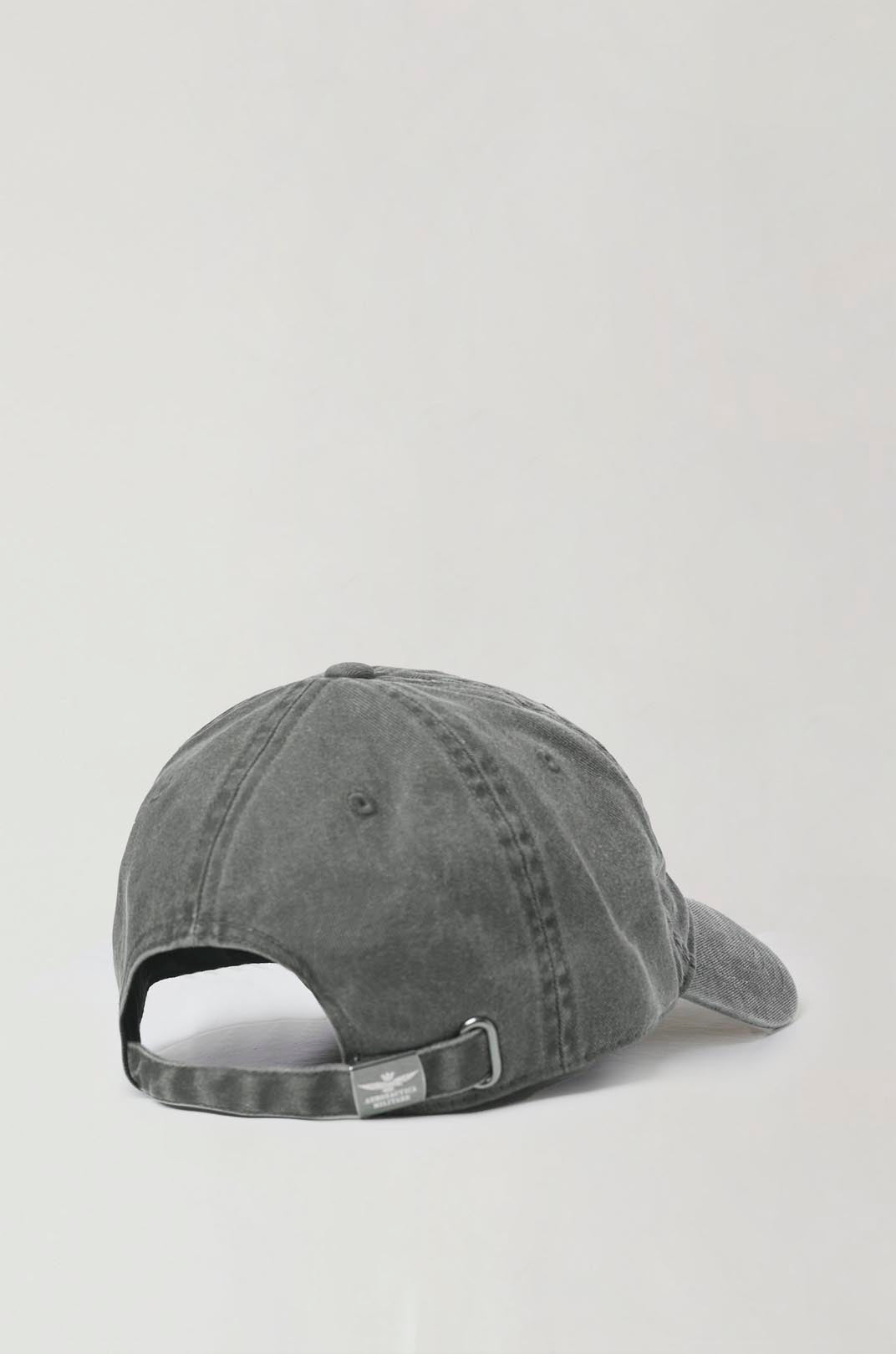 Pigment Treated Cap