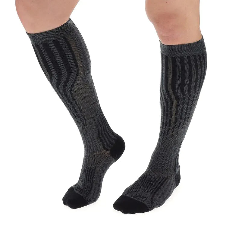 Cashmere Ski Socks Men | BOTËGHES LAGAZOI