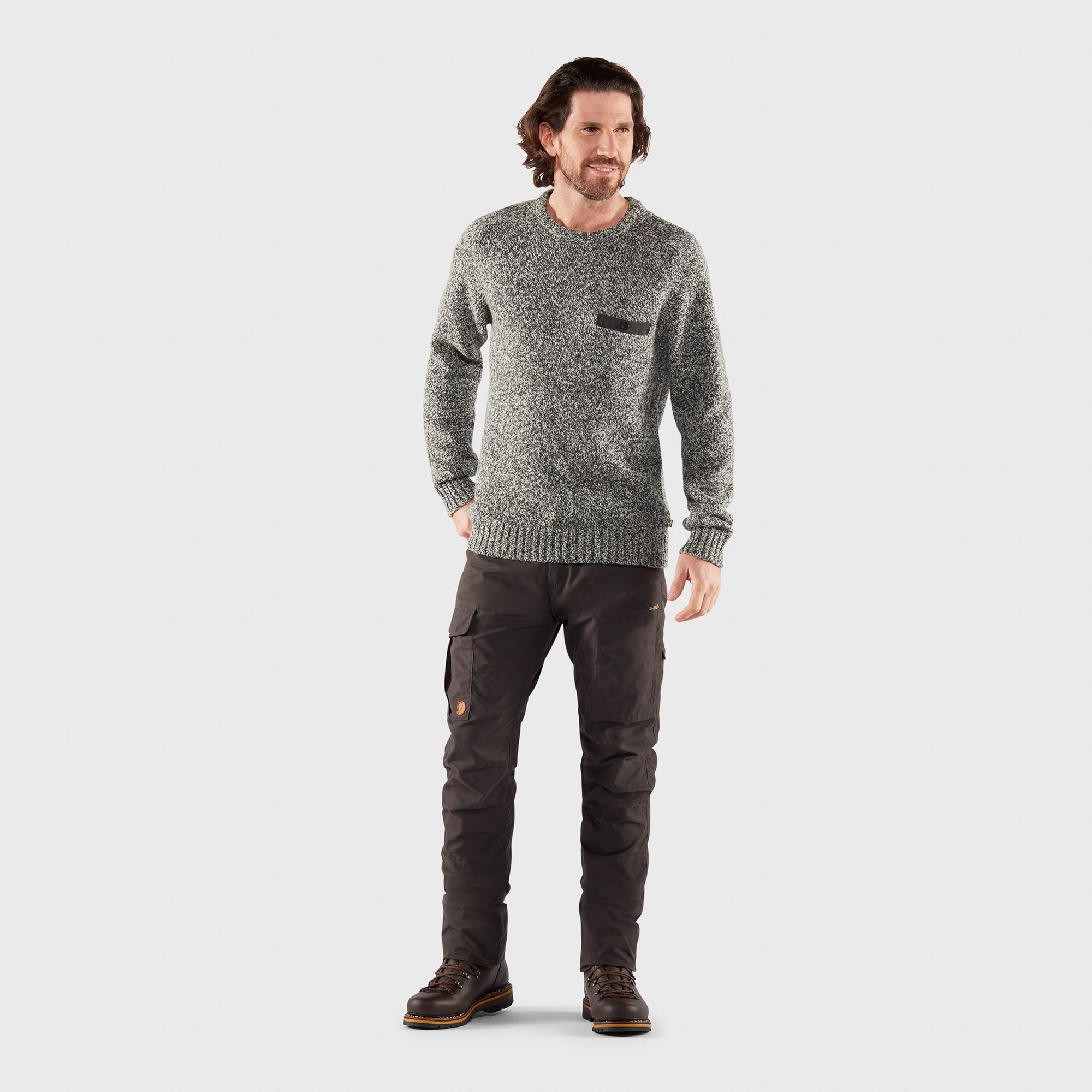 Lada Round Neck Sweater M