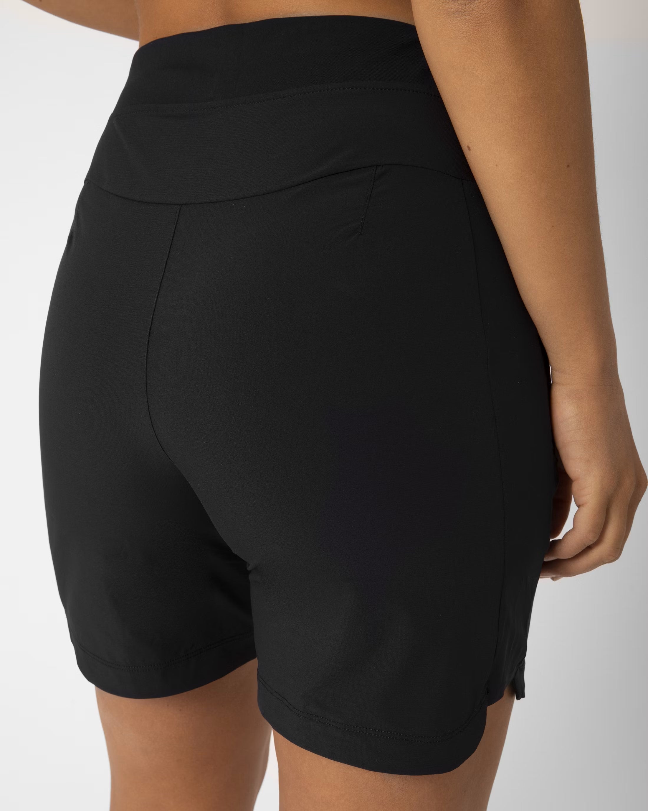 Katharina Light Short W