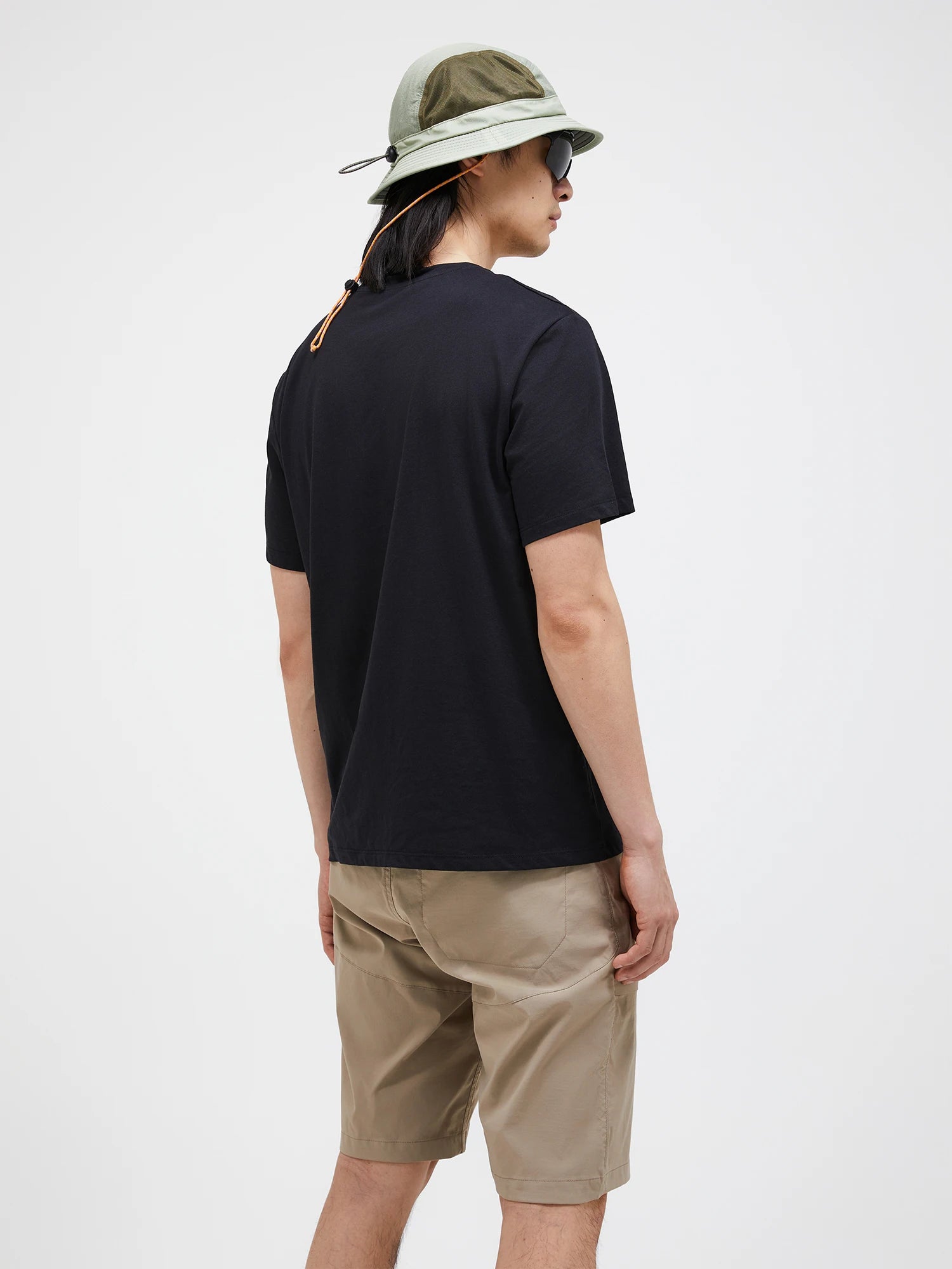 Explore Logo Tee Man