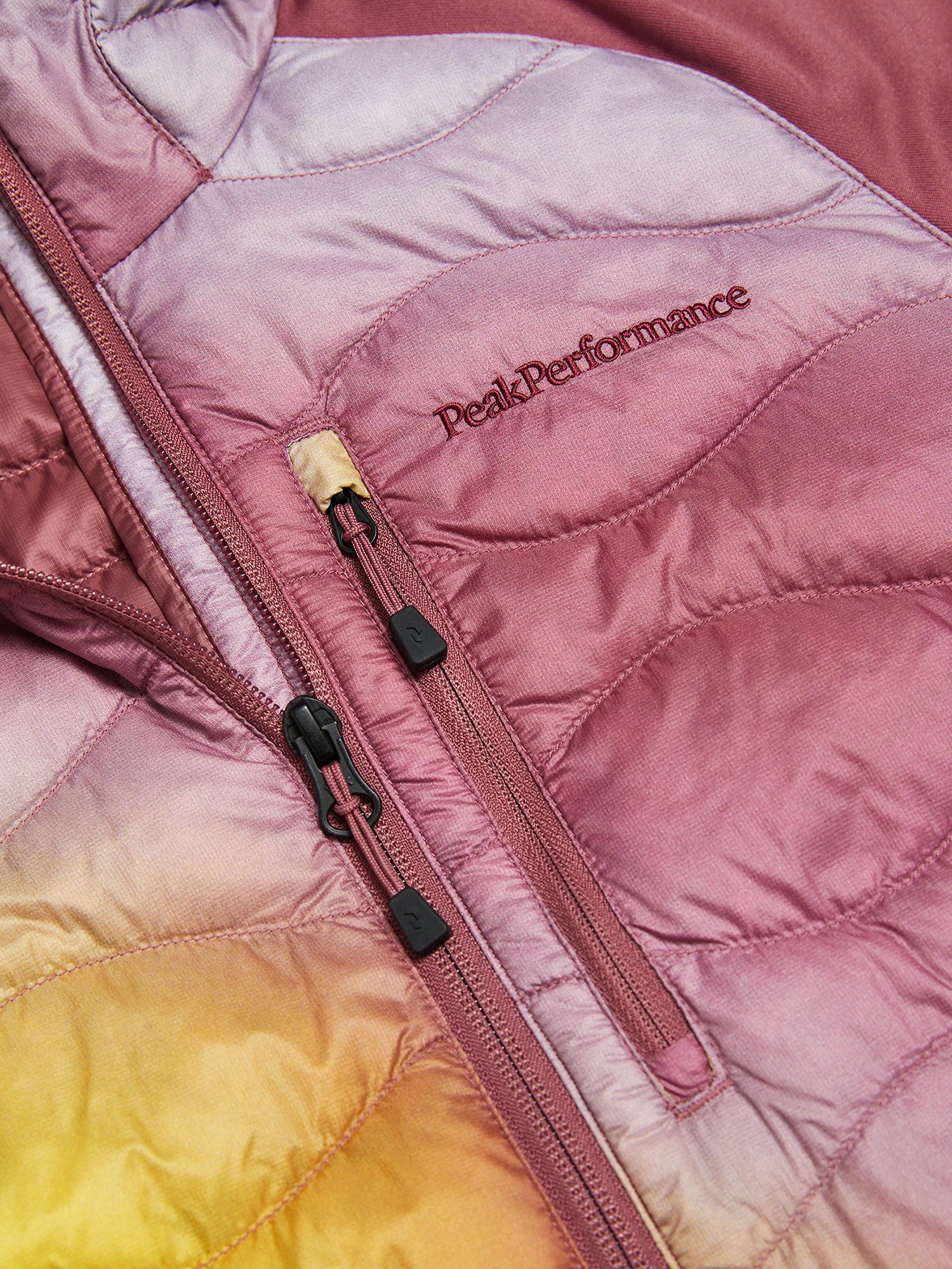 Helium Aop Down Hybrid Hood Wmn