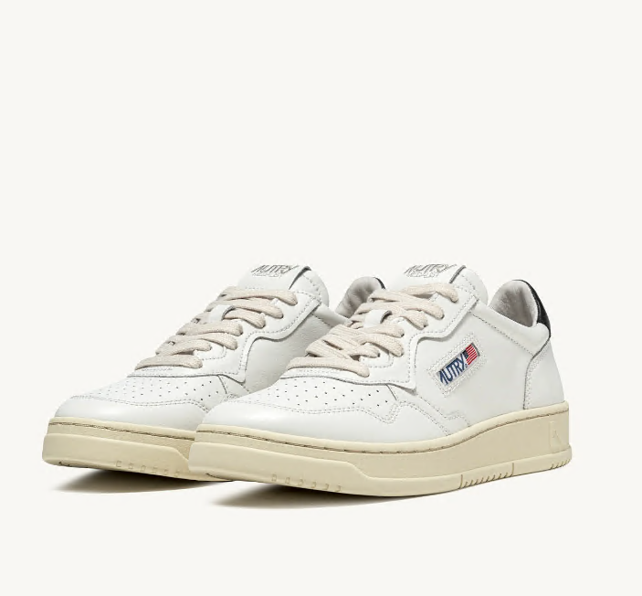 Medalist Low LL22 Man