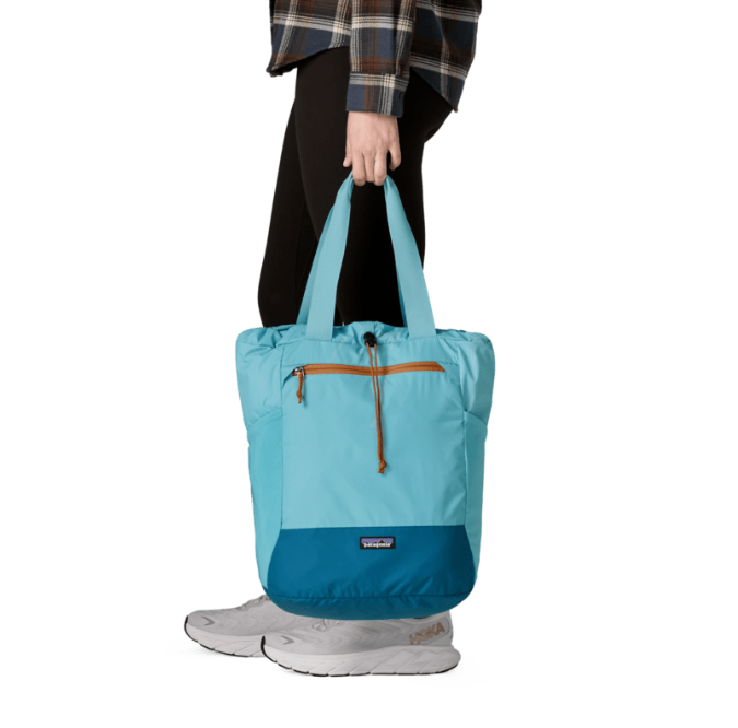 Terravia Tote Pack 24L