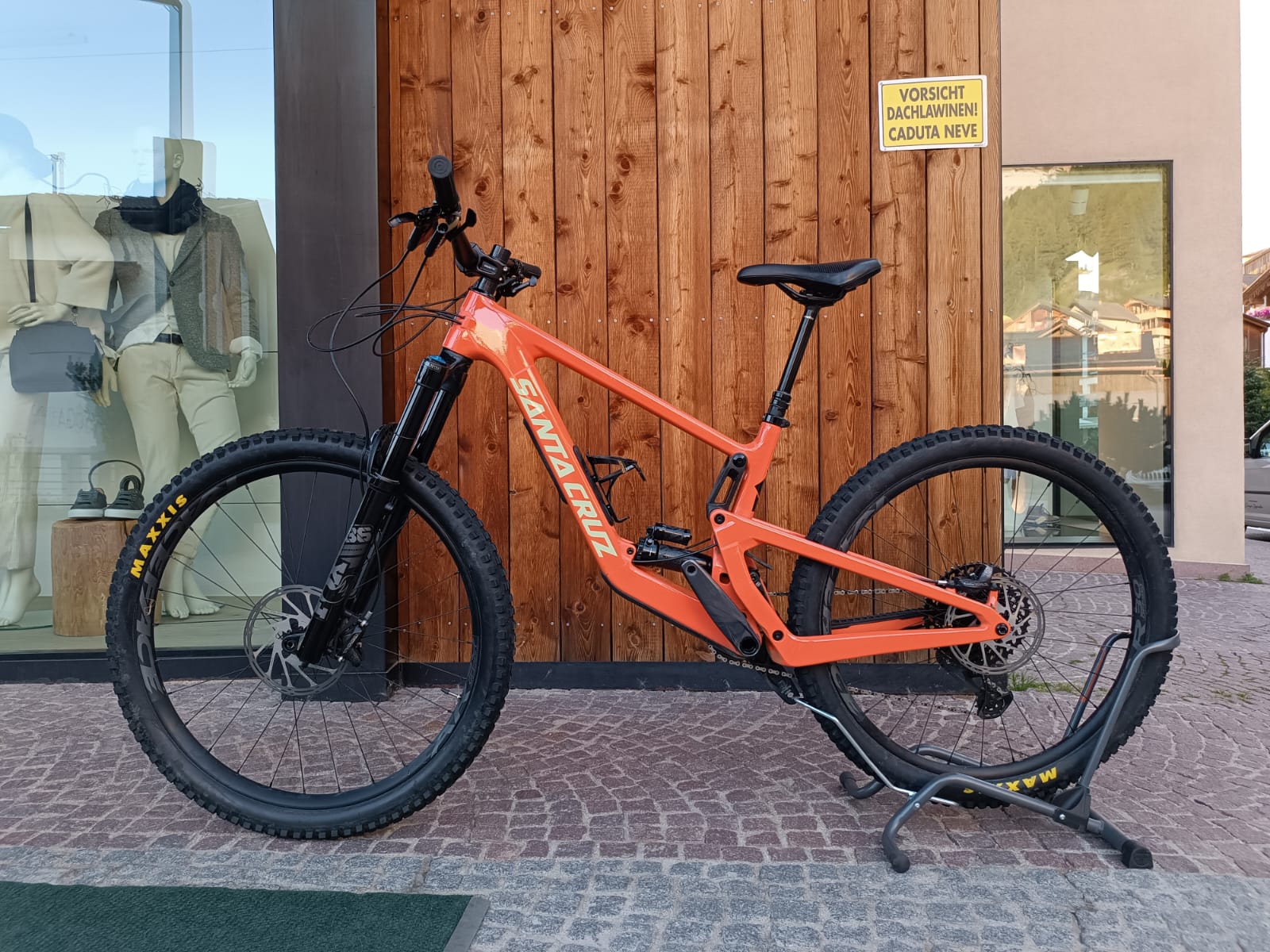 Bronson 4 S/Carbon C/MX