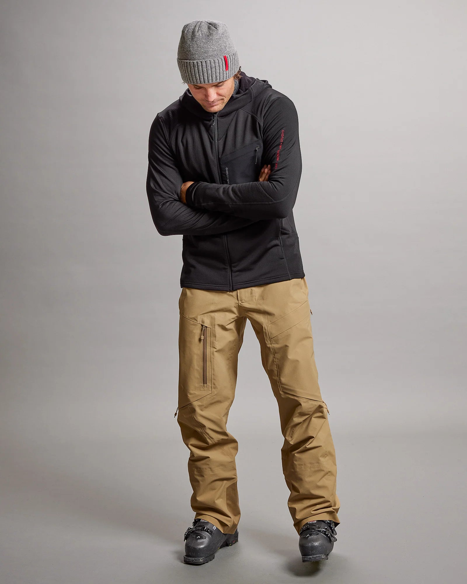 Techno Stretch Mid Hood M